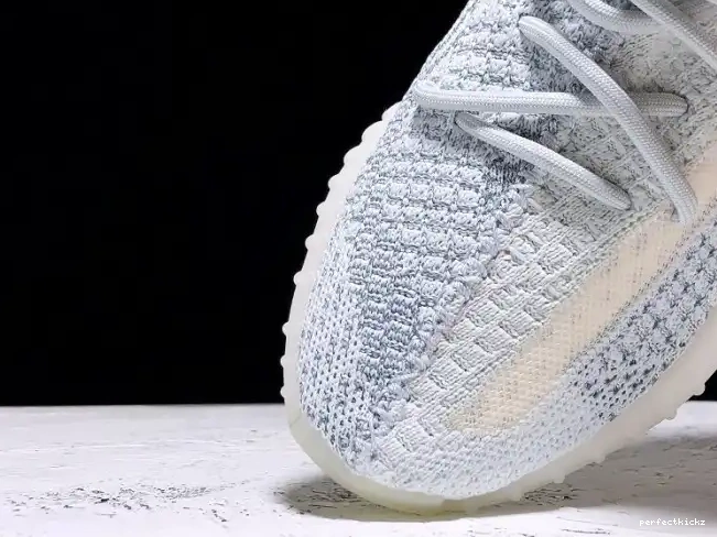 White Adidas Reflective Boost FW5317 Yeezy 350 V2 Cloud 0501